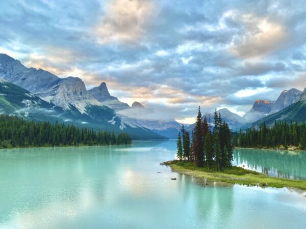 Maligne Lake Canoe Trip - The Ultimate Adventure in Jasper National ...