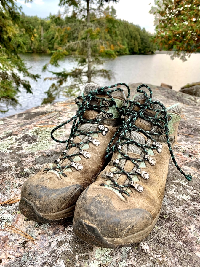 Canadian hiking boots online