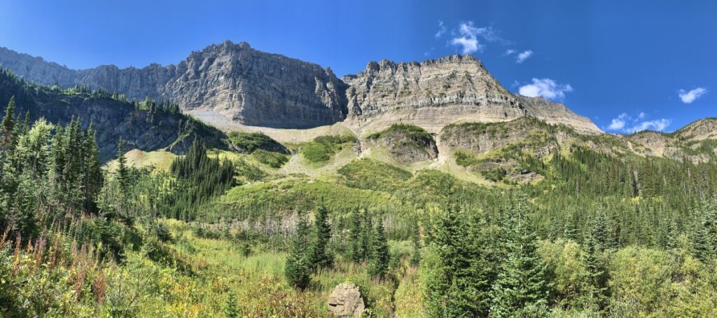 Bertha Lake trail - Waterton Lakes National Park