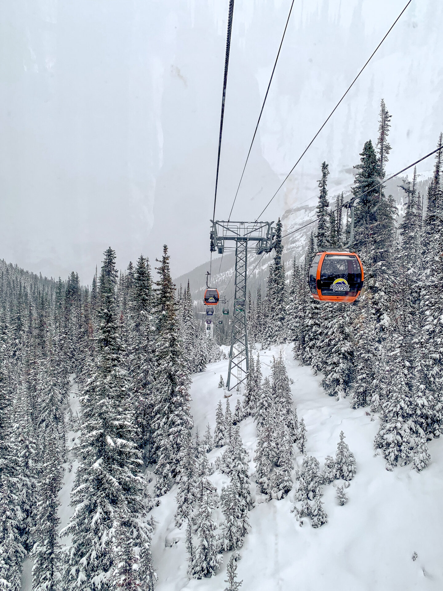 cheapest lift tickets for skiing in Banff