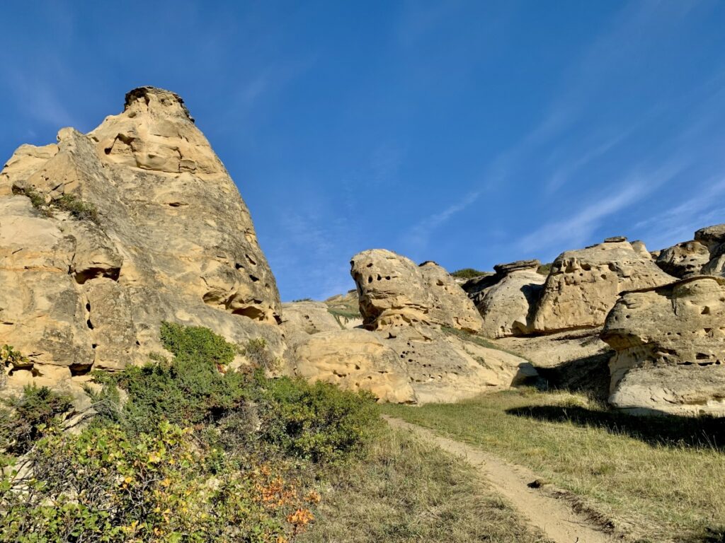 Hoodoo trail, Writing on Stone Provincial Park