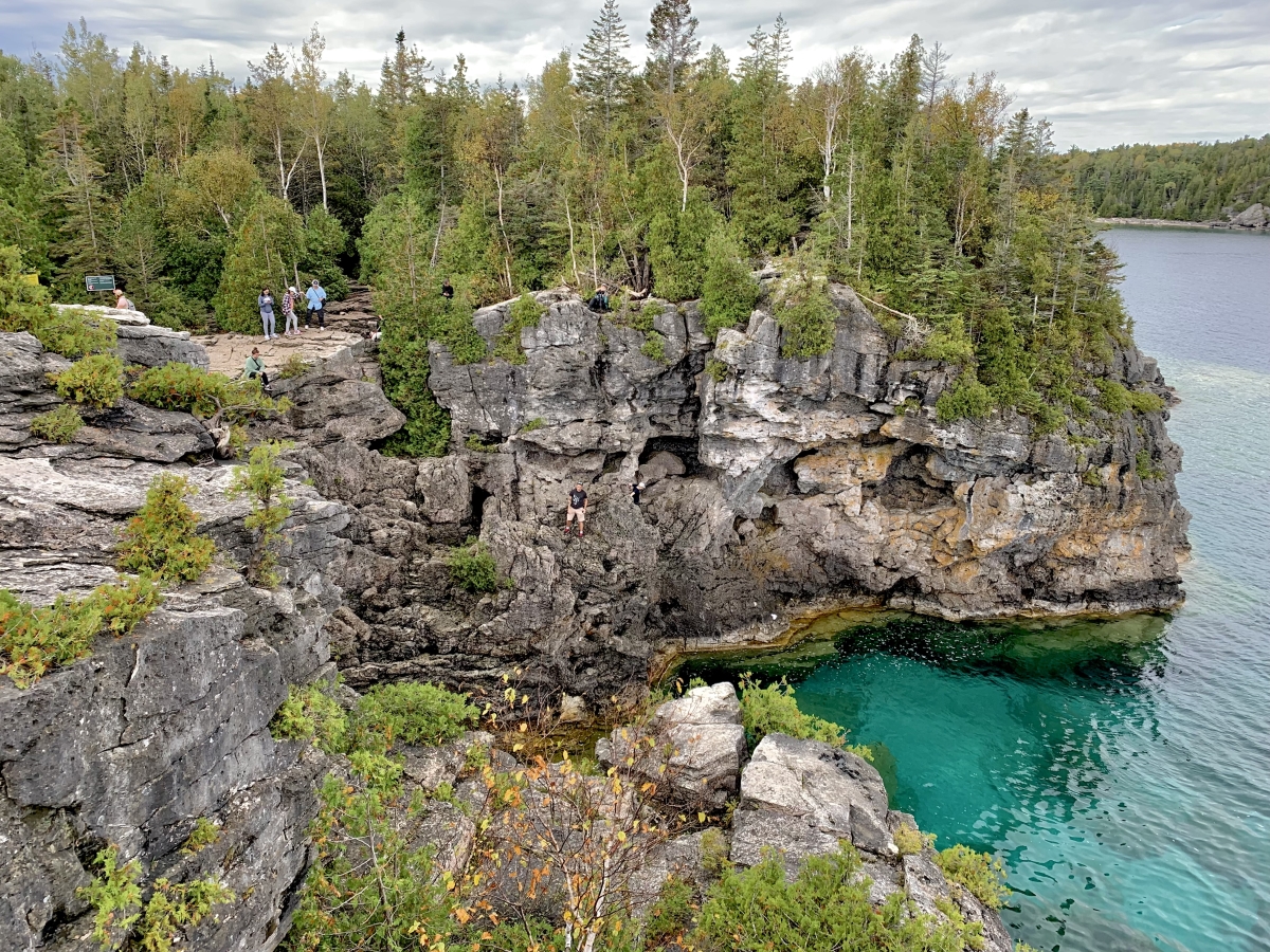 Exploring Bruce Peninsula National Park & Tobermory: Camping, Swimming