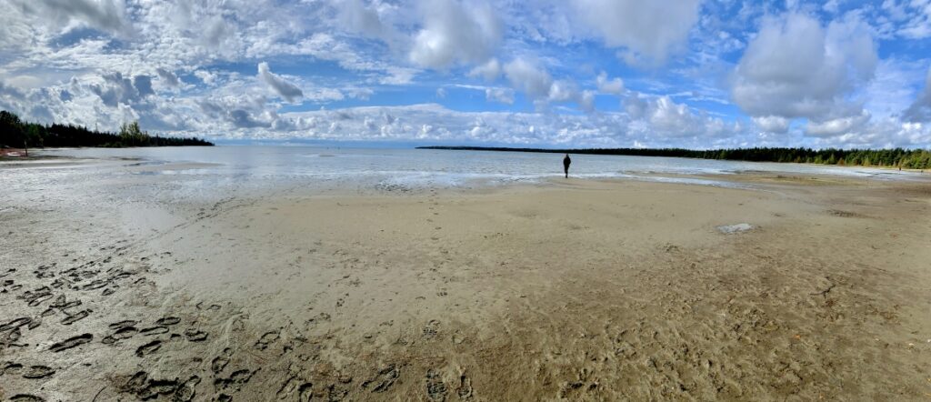 Singing Sands Beach, Tobermory