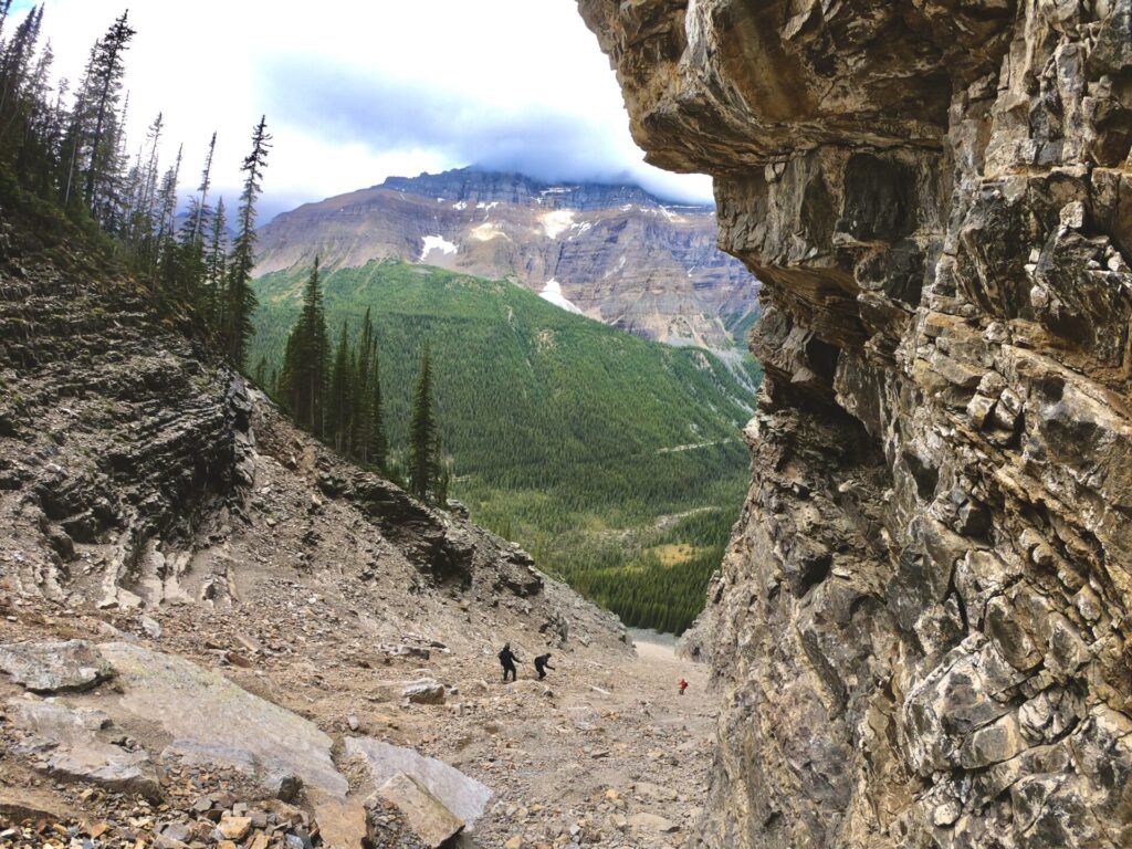 Scree field, Tower of Babel at Moraine Lake - Banff scrambles 