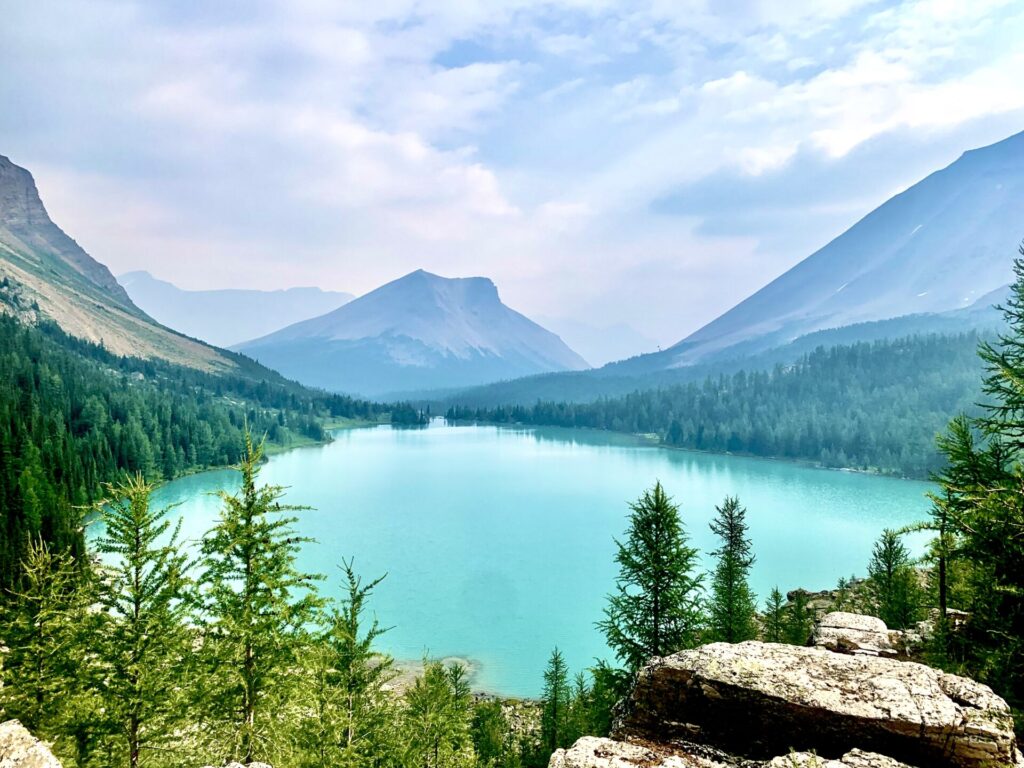 Myositis Lake,Banff Skoki Loop