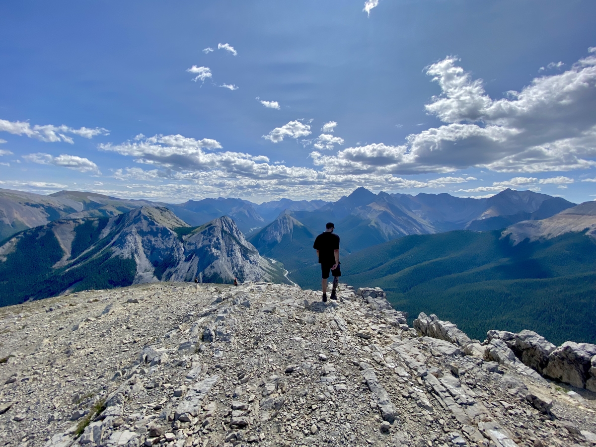 Sulphur Skyline Trail - Jasper National Park - The Holistic Backpacker