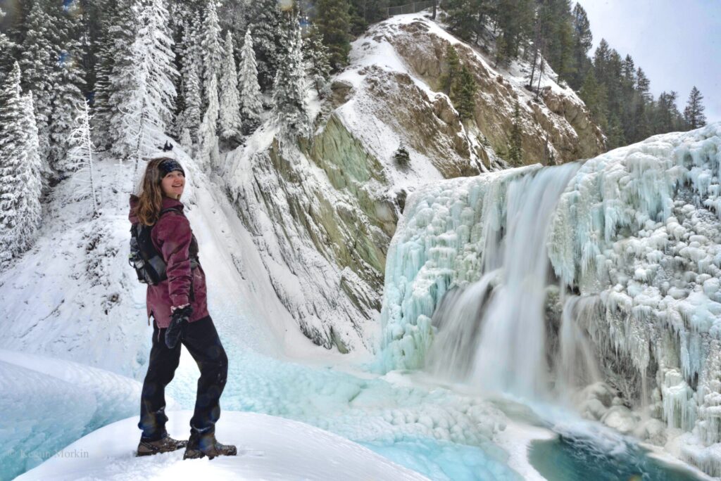 Wapta Falls - Things to do in Banff in winter