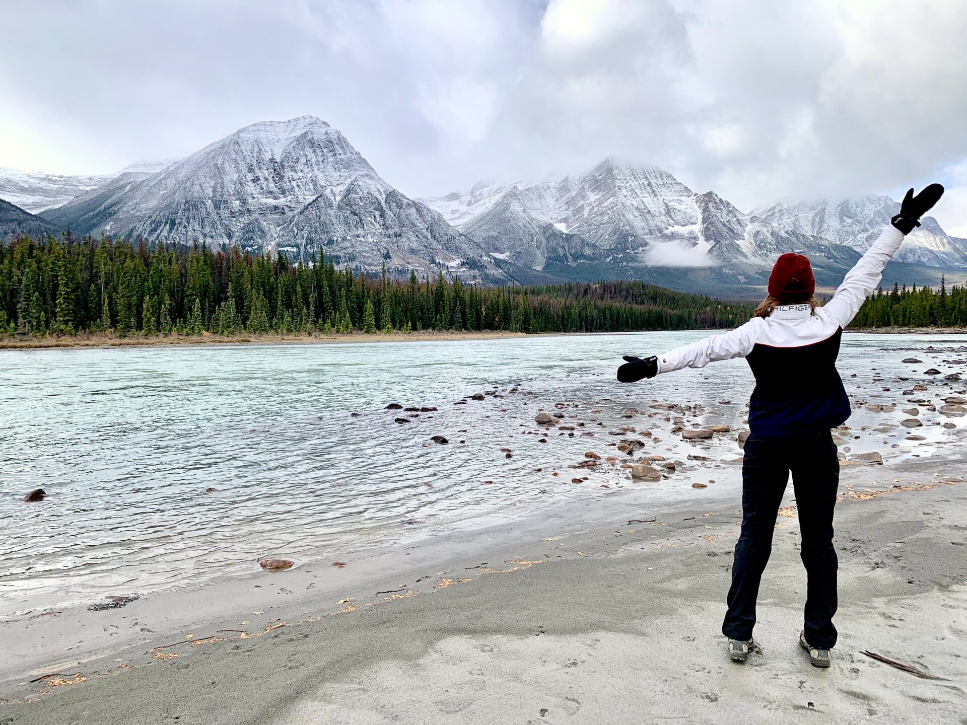 Icefields Parkway Popular Stops Along the Way, Attractions, Viewpoints