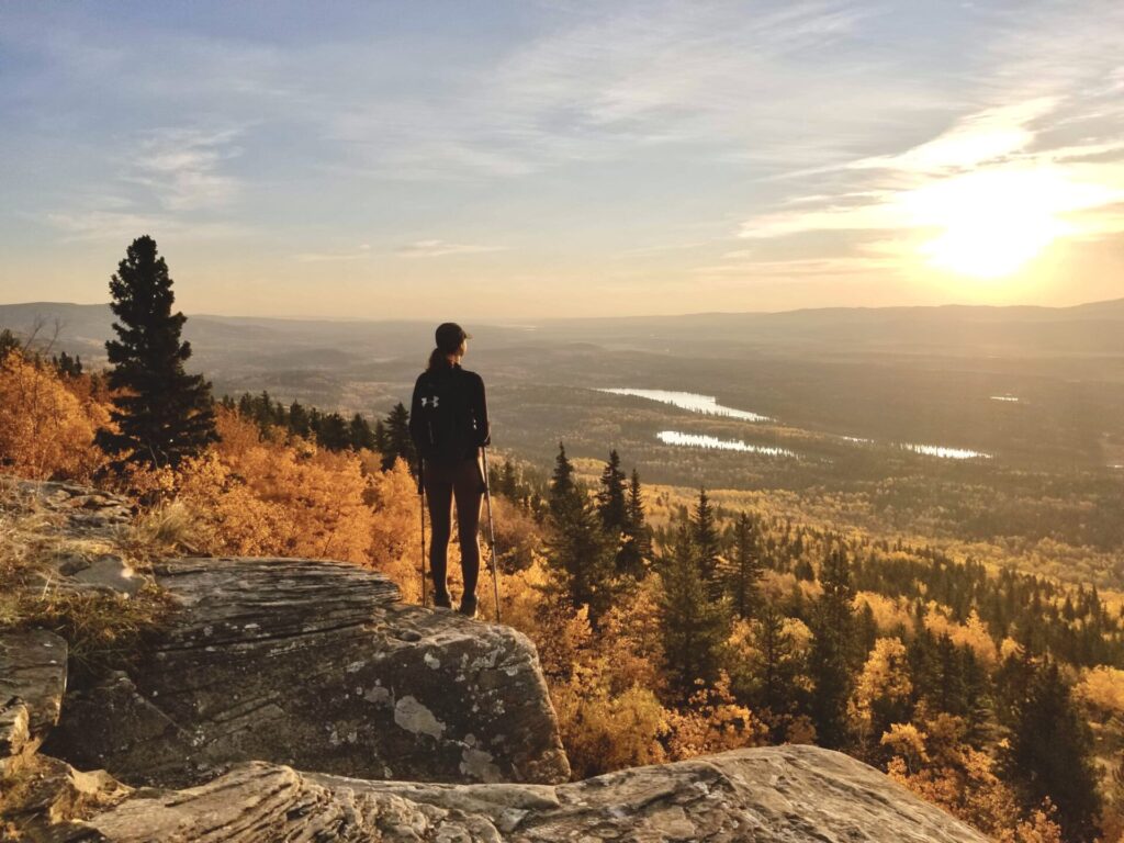 Mount Yamnuska hike in Kananaskis