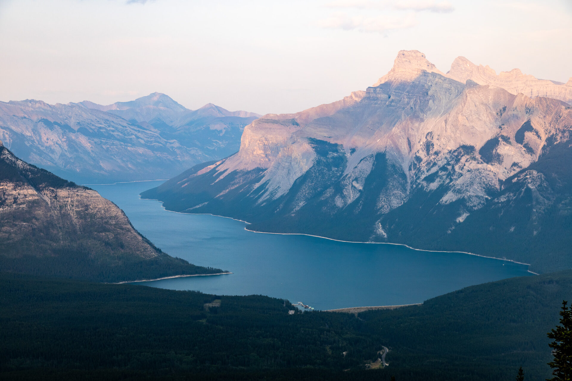 C Level Cirque Hike - 11 Lake Minnewanka Hikes