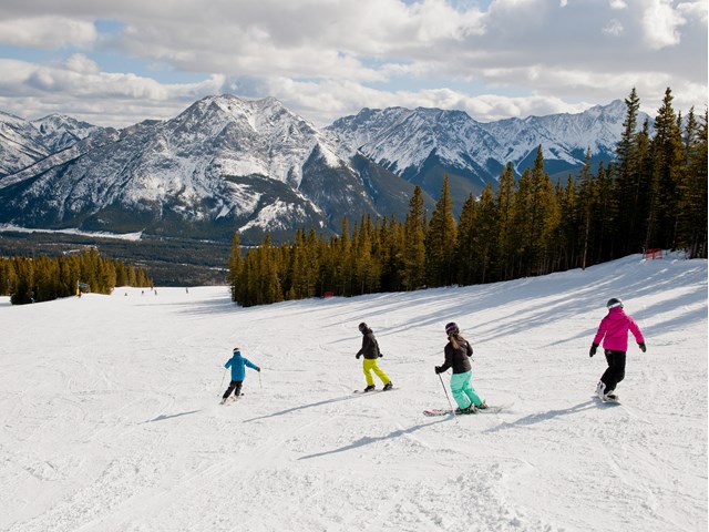 best ski resorts in Alberta, Canada