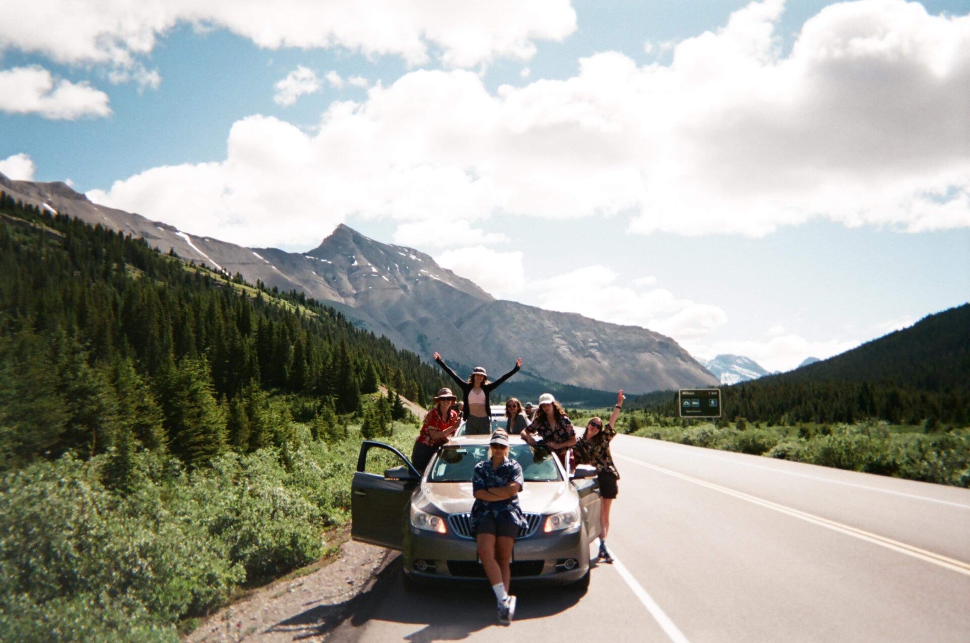 Things to do along the Icefields Parkway