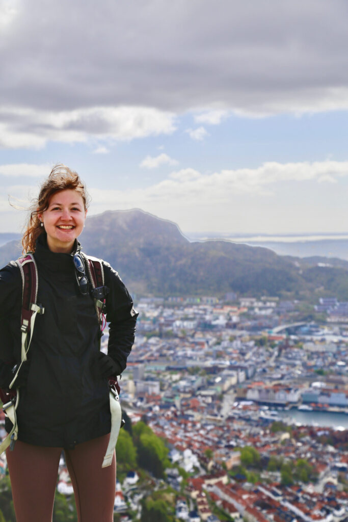 Mount Stoltzen, Bergen