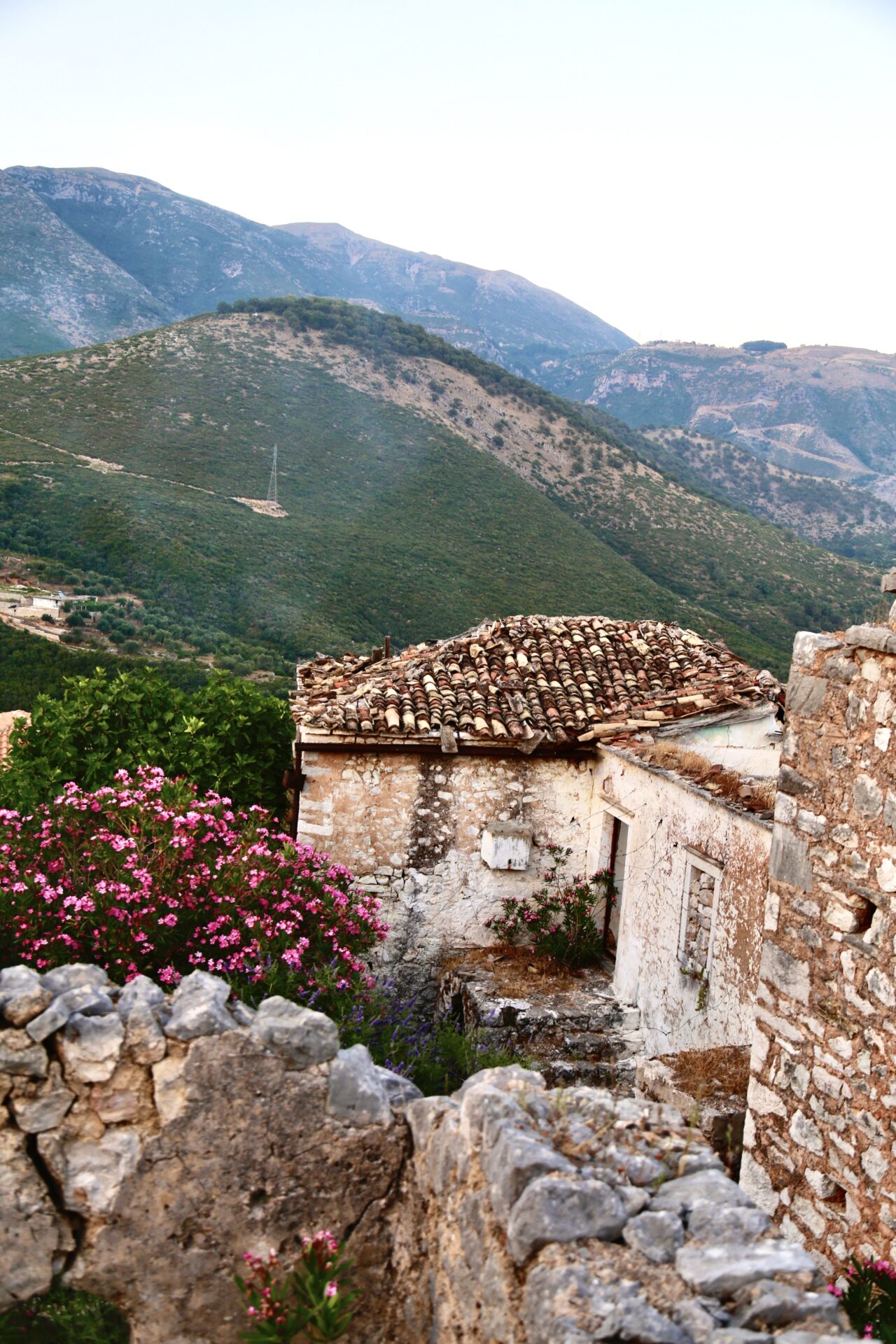 Himara castle - Albanian travel tips