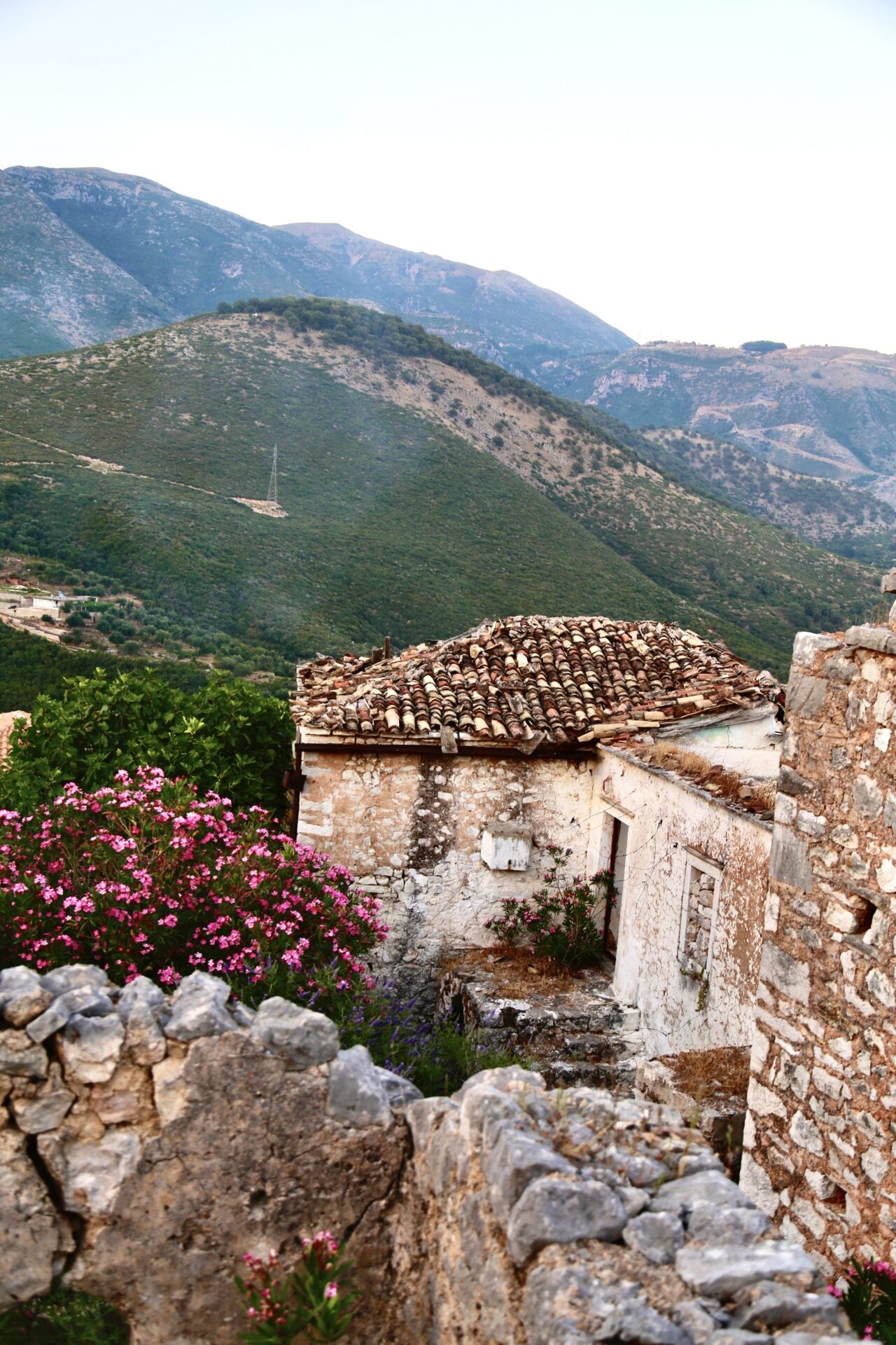 things to do in Himara - visit Himara Castle 