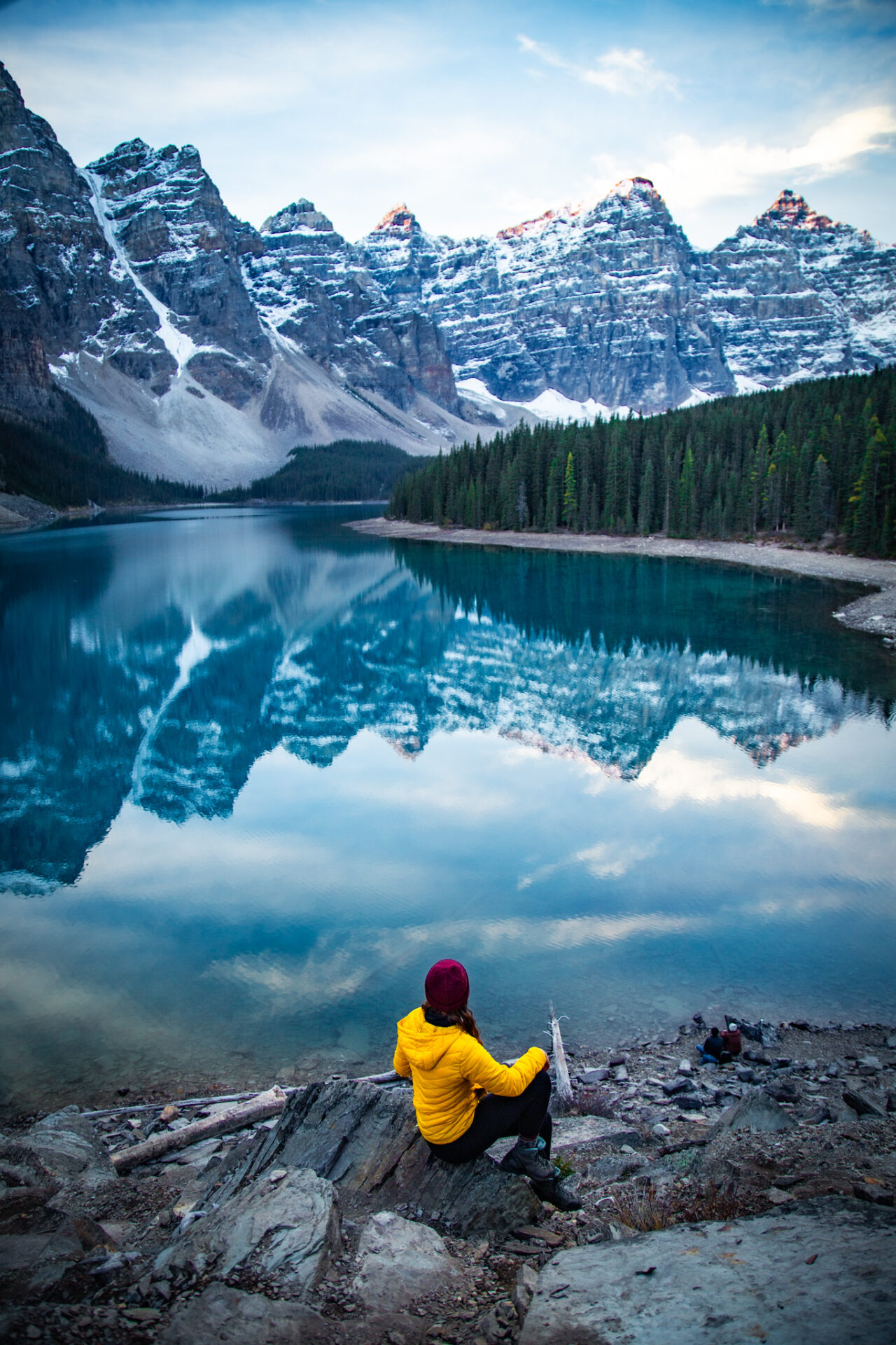 how to get to moraine lake for sunrise 