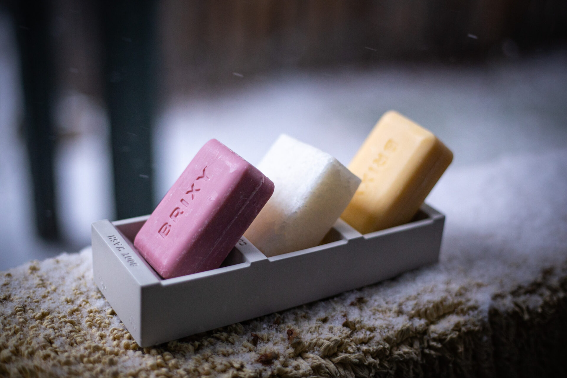 affordable natural shampoo bars - BRIXY