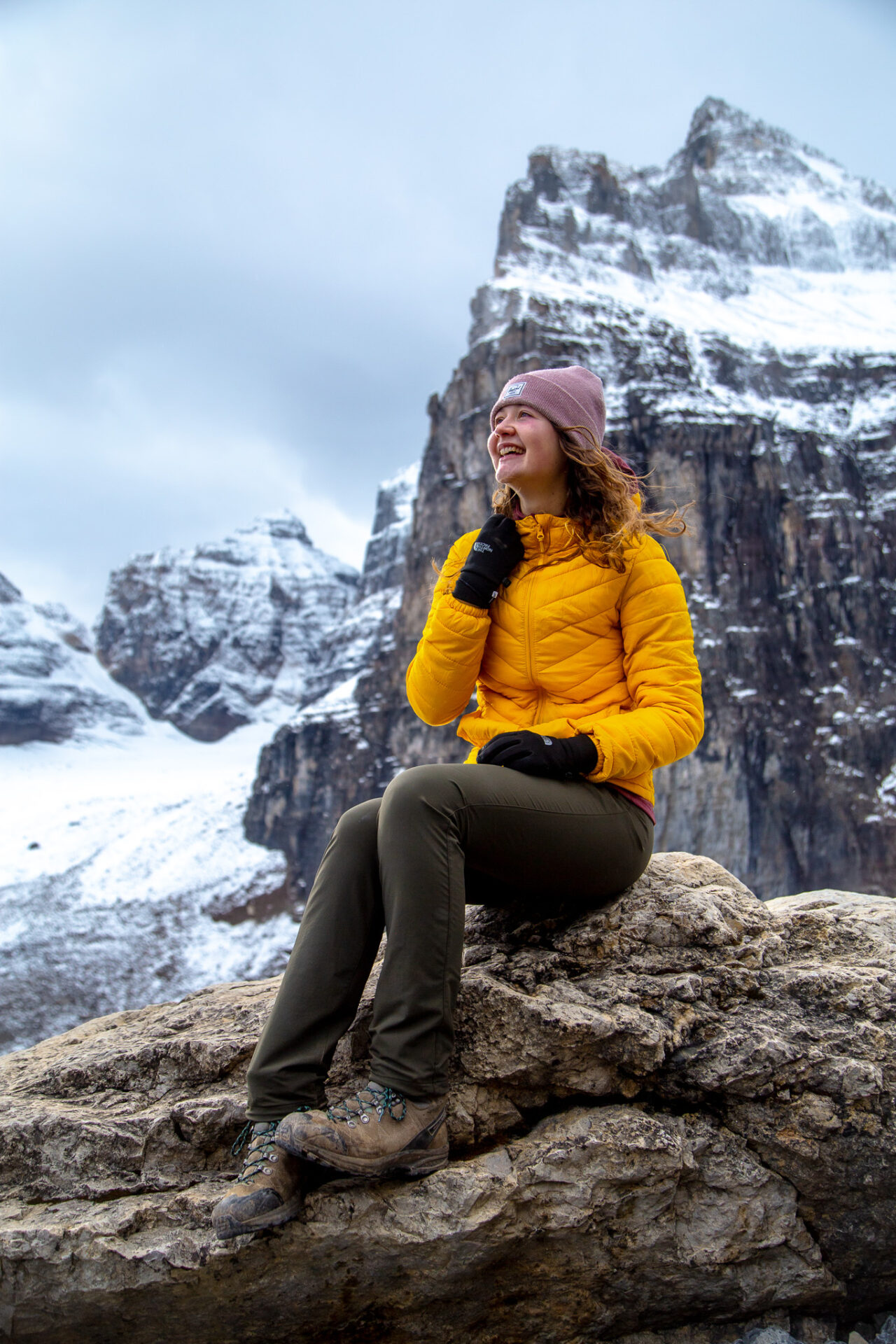 Moderate Lake Louise hikes - Plain of Six Glaciers 