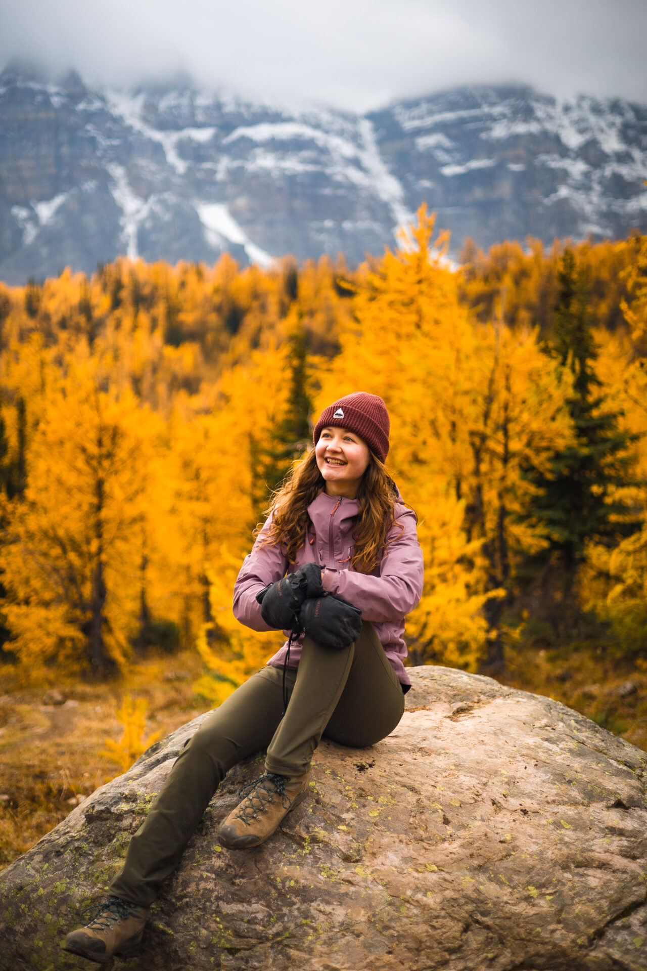 How to get to Moraine Lake from Banff 