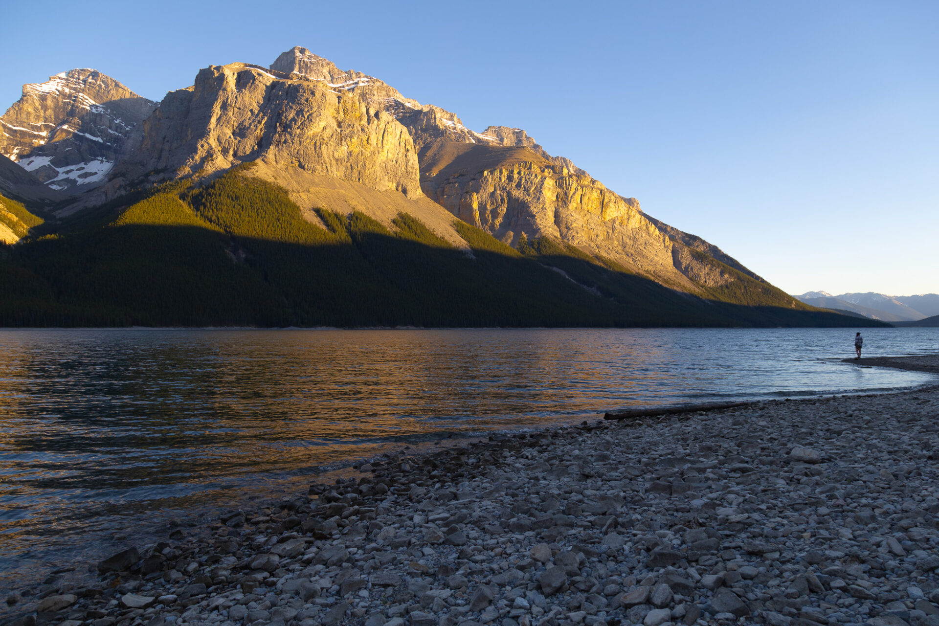 Mount Inglismaldie at sunset - Lake Minnewanaka Backpacking Guide 