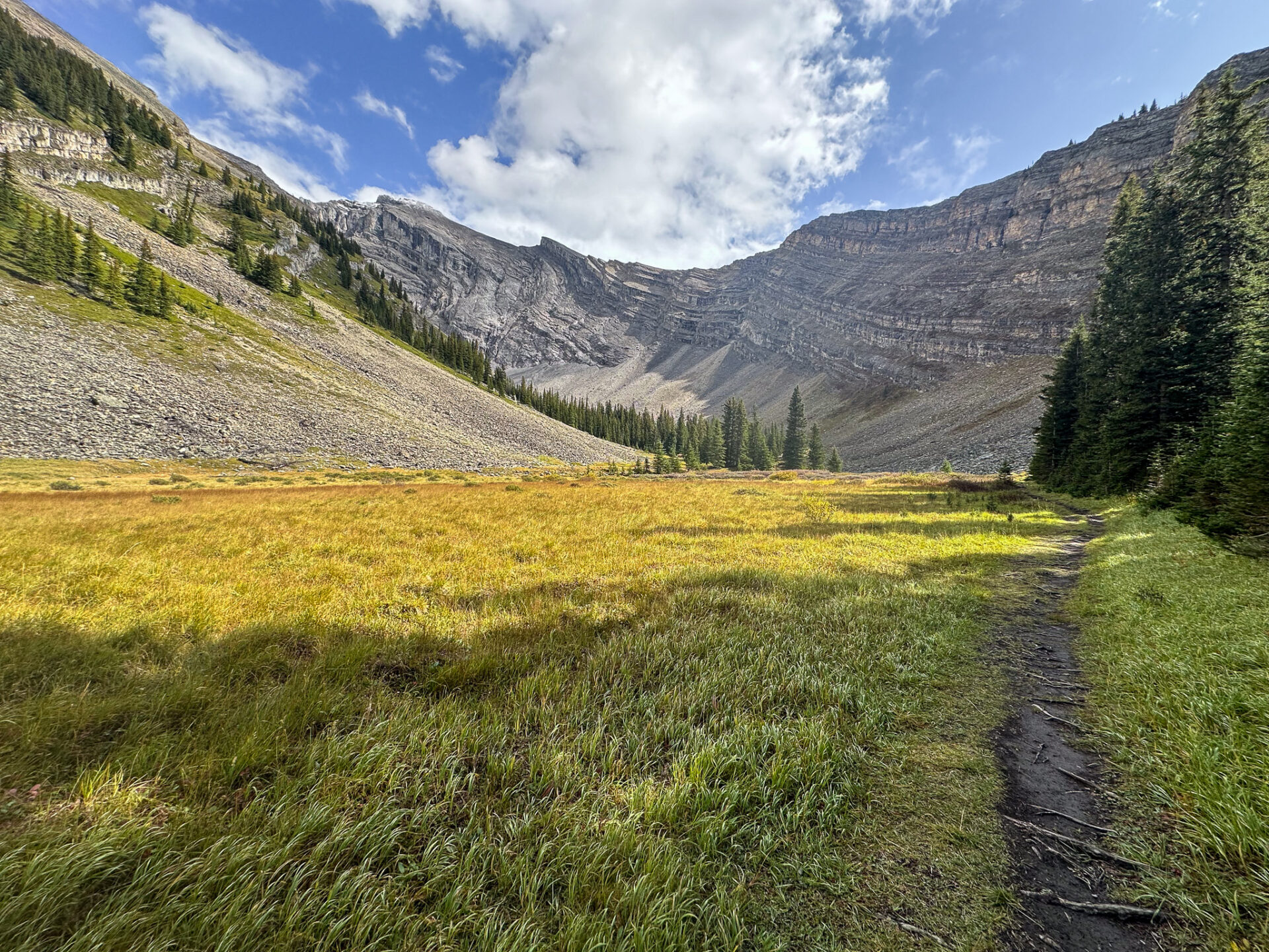 Cascade Amphitheatre Guide - Banff