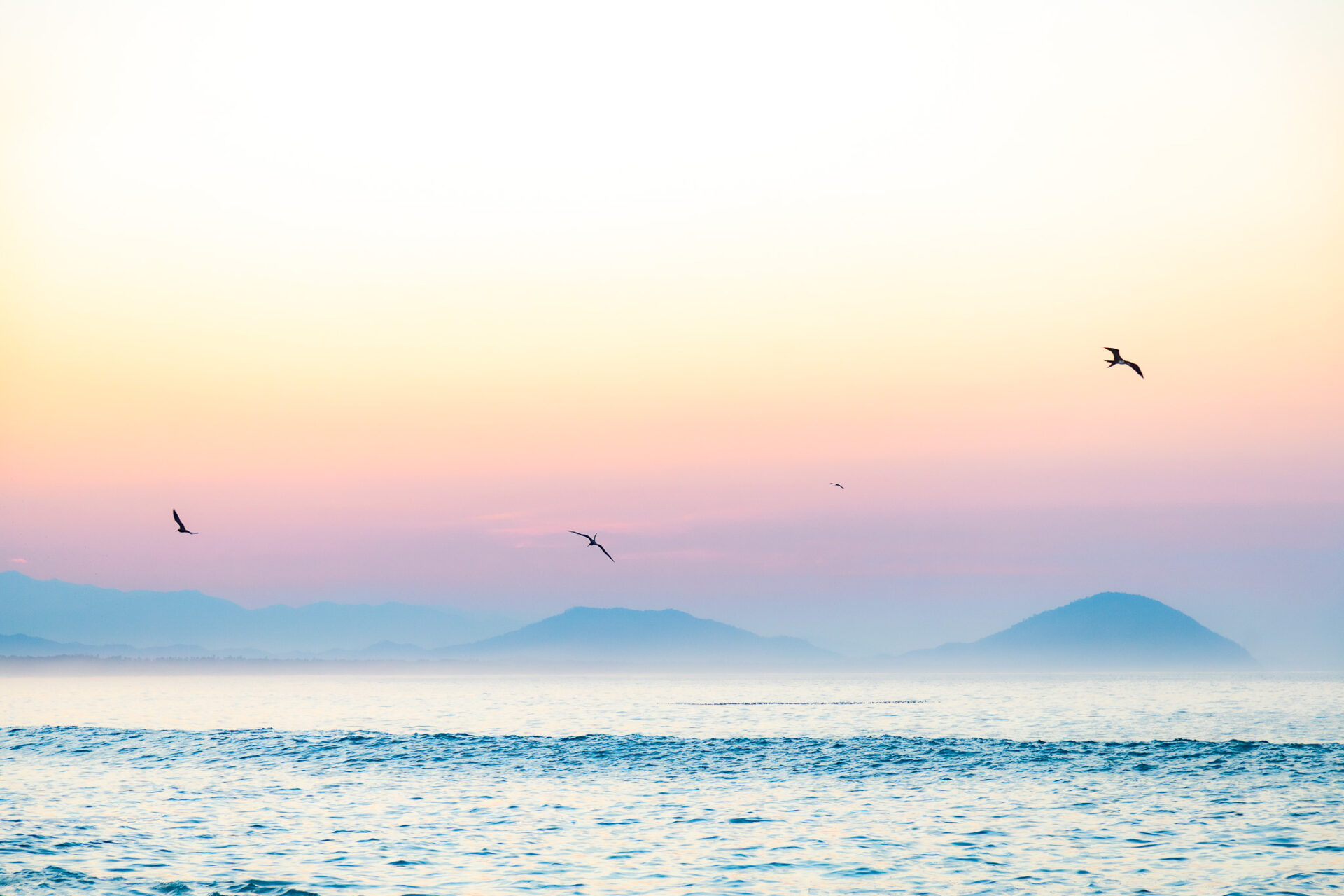 Sunrise Chacahua beach