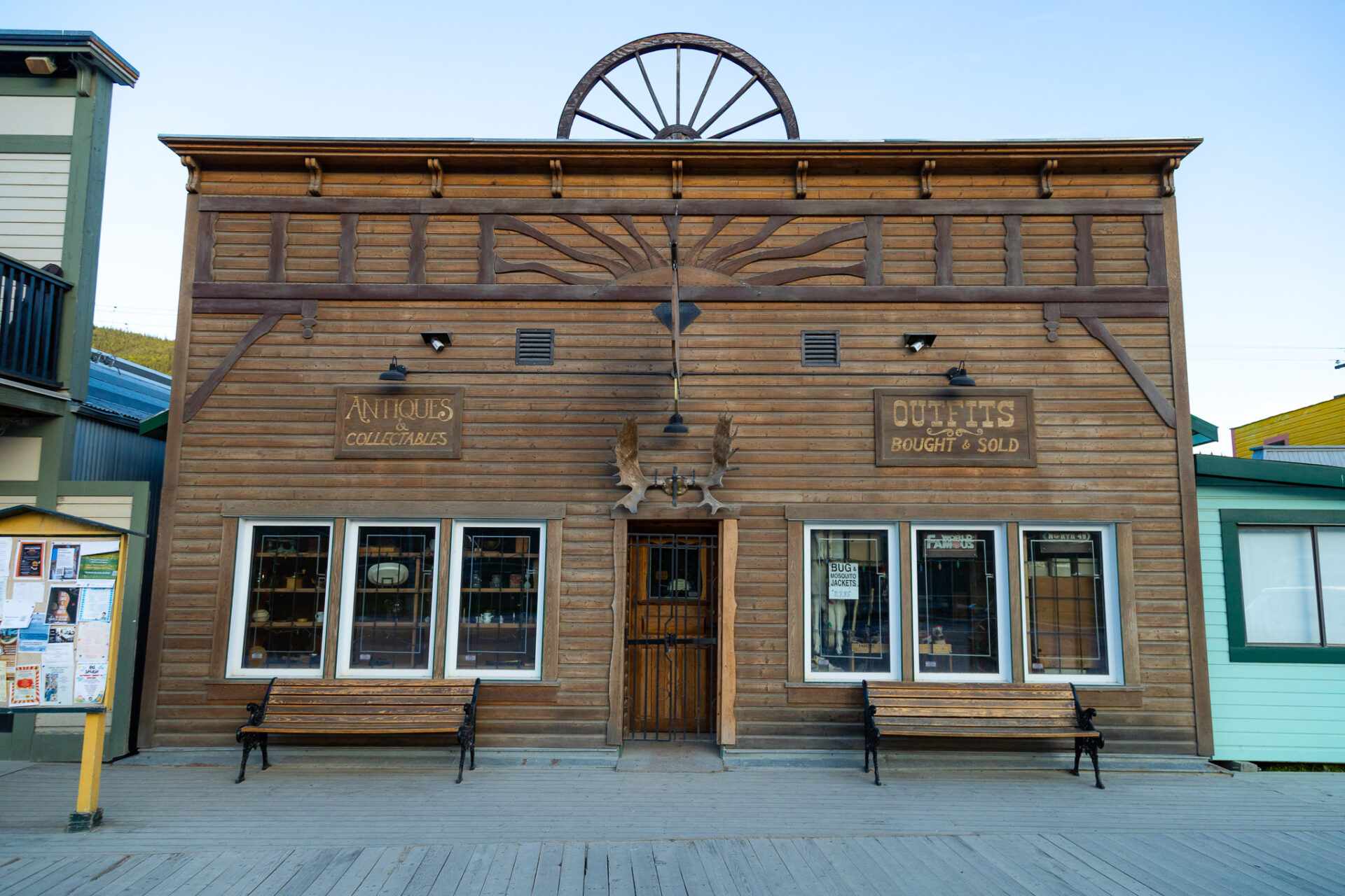 Dawson City old wood/western building. Dawson city Goldrush era buildings, Dawson city western buildings 