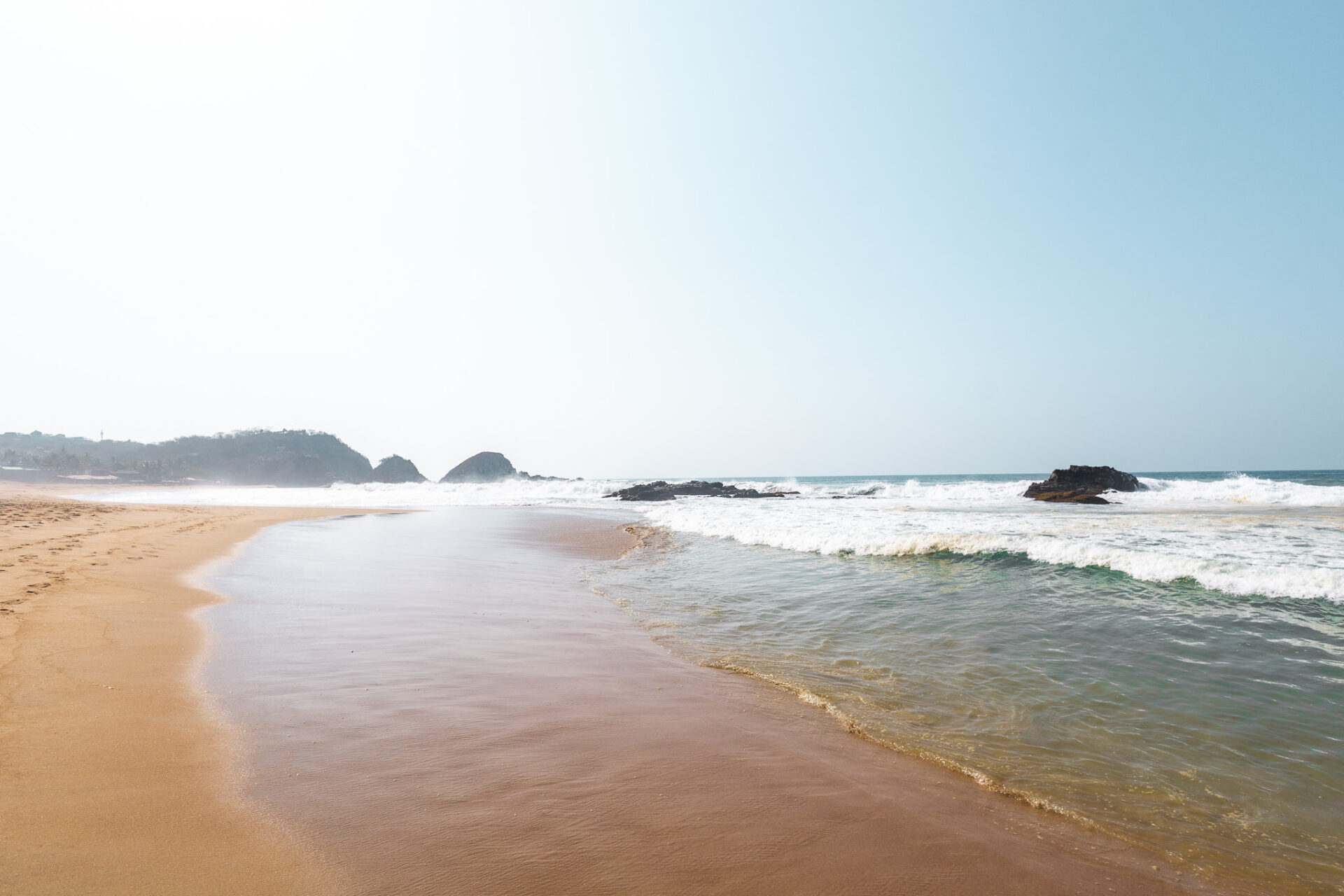 Zipolite beach - Zipolite surf, sunrise Zipolite